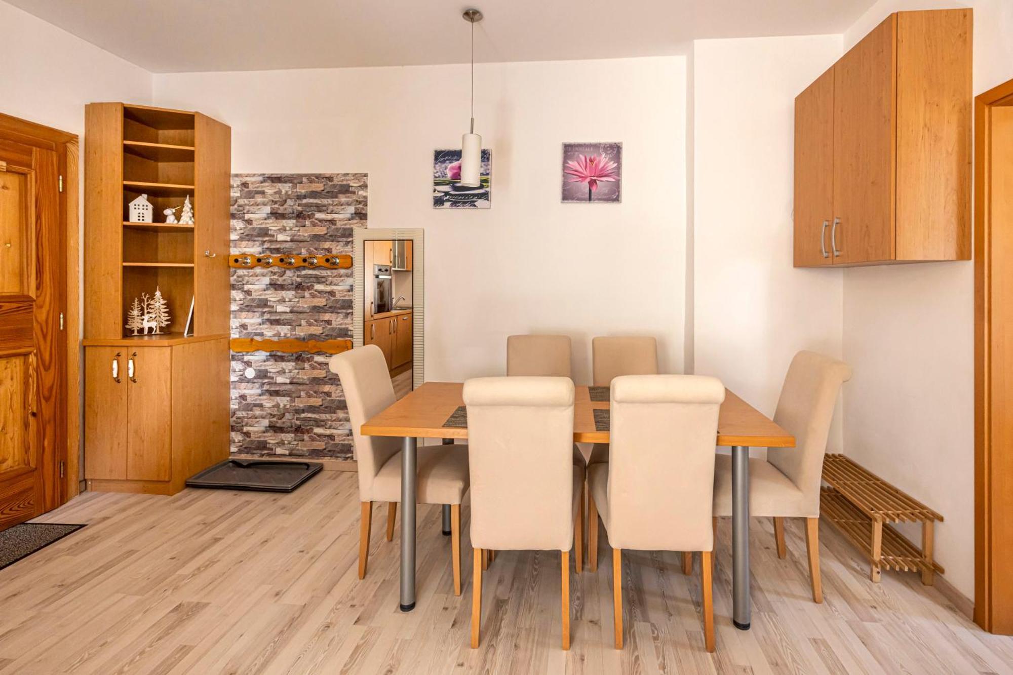 Apartma Mojca Appartement Kranjska Gora Buitenkant foto